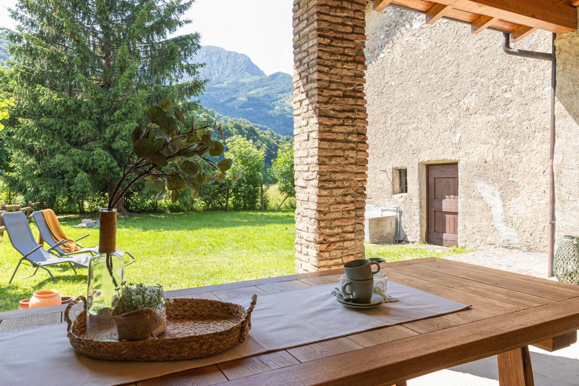 Appartamento Il Giardino Segreto Barzio Esterno foto